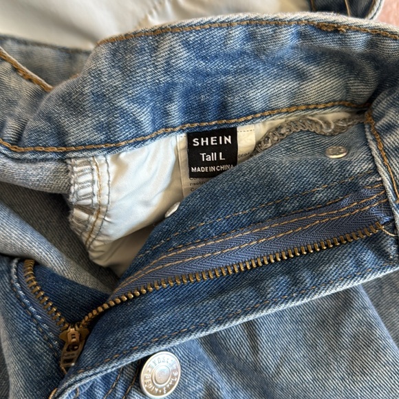 SHEIN Blue Size Tall Large Denim Shorts‎ - Picture 5 of 6